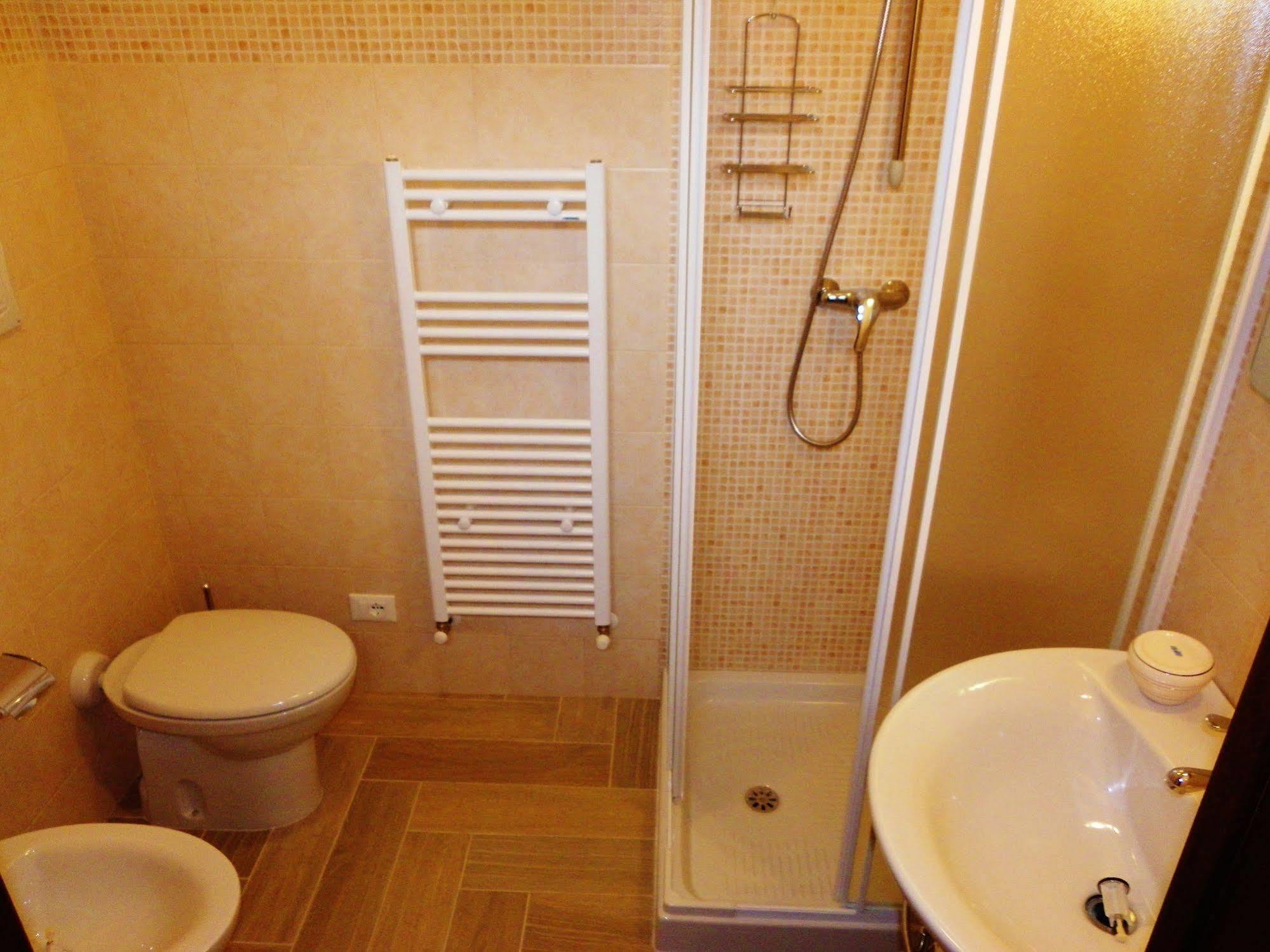 B&B Zio Cici Минервино-ди-Лечче Экстерьер фото